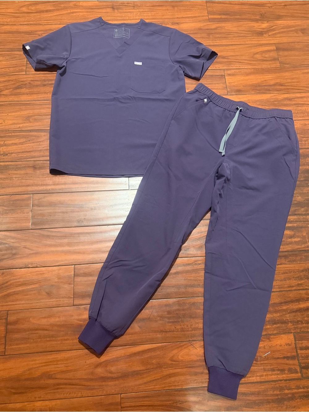 Figs Men’s Scrub Set in Deep Purple with Light Gray Drawstring